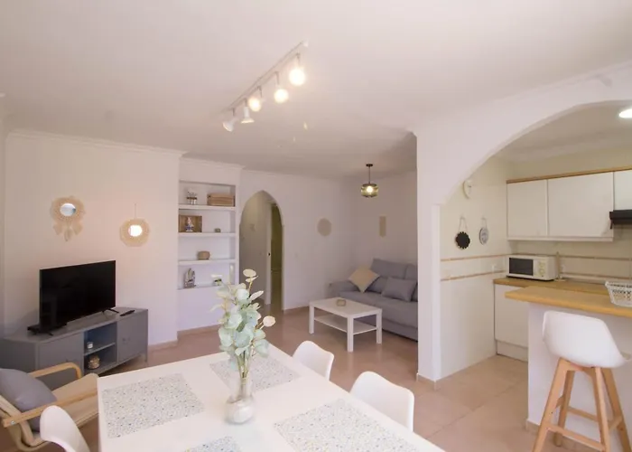 Imperial Puerto 2 3e By Ivi Real Estate *