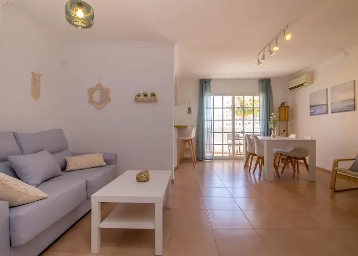 Imperial Puerto 2 3e By Ivi Real Estate *