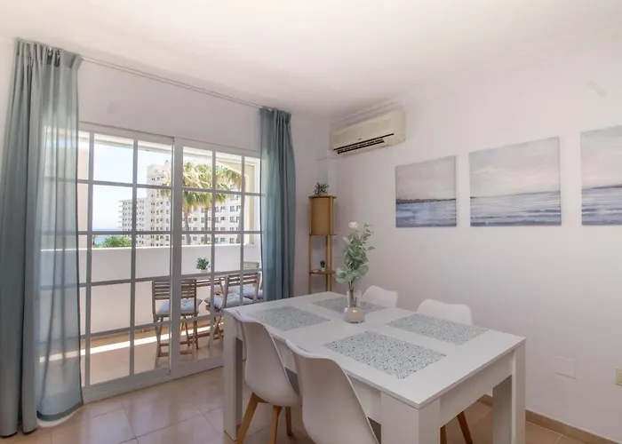 Imperial Puerto 2 3e By Ivi Real Estate *