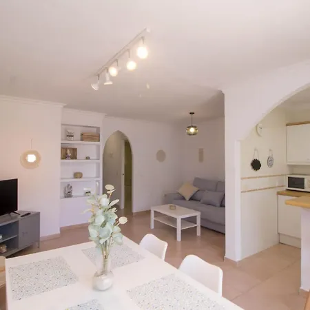 Imperial Puerto 2 3e By Ivi Real Estate *